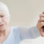 Você consegue reconhecer? 5 sinais de mini-avc em idosos que não podem ser ignorados Imagem da página de origem
