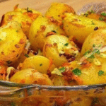 Batatas com Cebola: Um Tesouro Culinário da Simplicidade e Sabor 00e9682d-539d-45a9-ac7a-9a8b3346d9e6