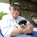 A Conexão Inesperada: Como um Filhote Abandonado Se Tornou o Herói de um Idoso - Receitas De Ouro 6f5ca316-3873-4504-b5cd-99630f8052db